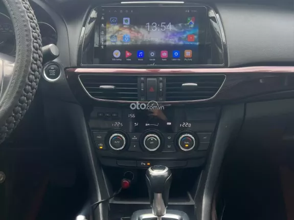 Mazda 6 2.0 AT 2015 - Xe sedan hạng D màu đỏ ruby cực chất