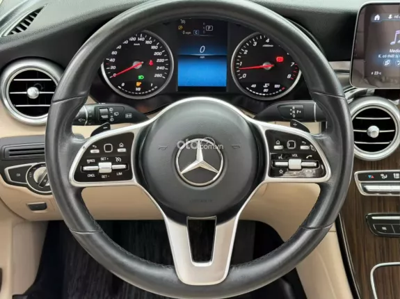 Mercedes-Benz GLC 200 2020 - GLC200 2020