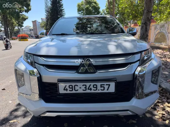 Mitsubishi Triton 4×2 AT MIVEC 2021 - Xe như mới