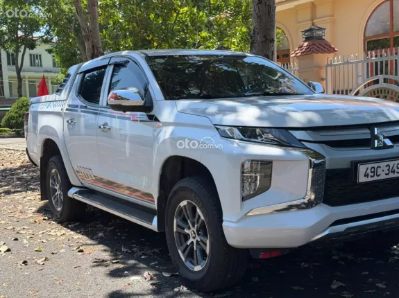 Mitsubishi Triton 4×2 AT MIVEC 2021 - Xe như mới