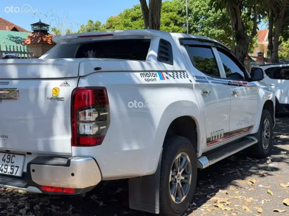 Mitsubishi Triton 4×2 AT MIVEC 2021 - Xe như mới