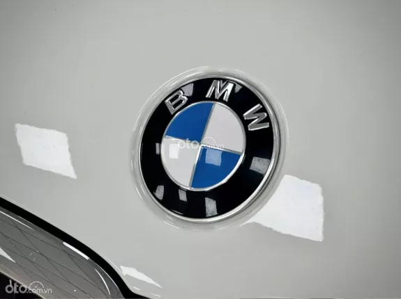 BMW 320i Sport Line 2021 - Model 2022 Siêu Đẹp