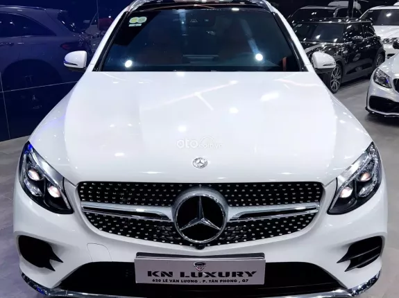 Mercedes-Benz GLC 300 4Matic 2018 - Model 2018