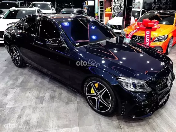 Mercedes-Benz GLC 300 4Matic 2019 - Siêu lướt duy nhất trên thị trường