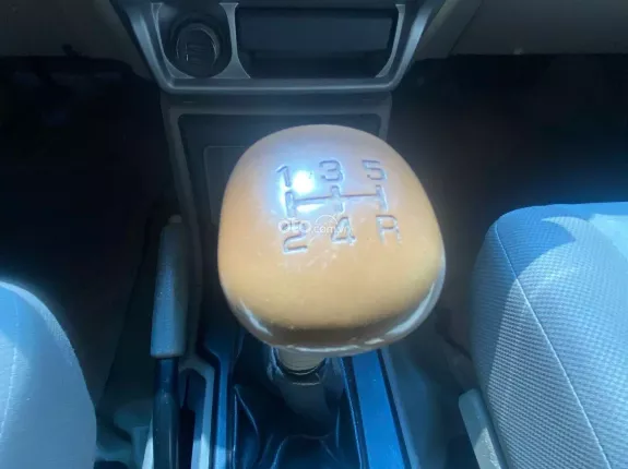 Mitsubishi Jolie 2.0 MT 2005 - Bản full