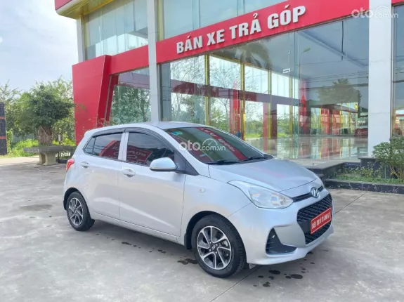 Hyundai Grand i10 Hatchback 1.2 MT Base 2020 - Lên Full đồ, ODO ít, Zin cả sơn