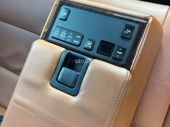 Toyota Camry 2.5Q 2018 - Xe đẹp, nguyên bản, hỗ trợ thủ tục nhanh chóng