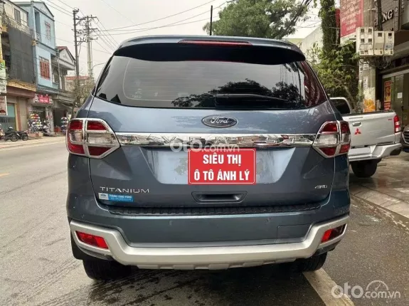 Ford Everest Titanium 2.0L AT 4WD 2019 - Zin cả xe, hỗ trợ góp 50%