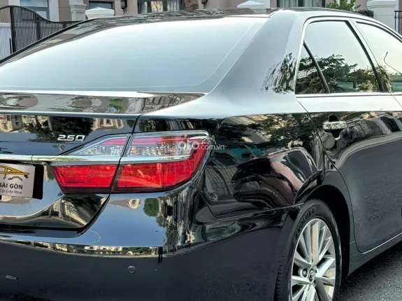 Toyota Camry 2.5Q 2018 - Xe đẹp, nguyên bản, hỗ trợ thủ tục nhanh chóng