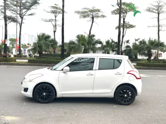 Suzuki Swift 1.4 AT 2014 - Suzuki Swift 1.4AT 2014