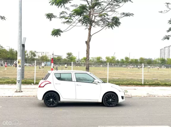 Suzuki Swift 1.4 AT 2014 - Suzuki Swift 1.4AT 2014