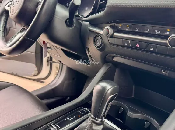 Mazda 3 2020 - Xe Form mới, đăng ký 2021