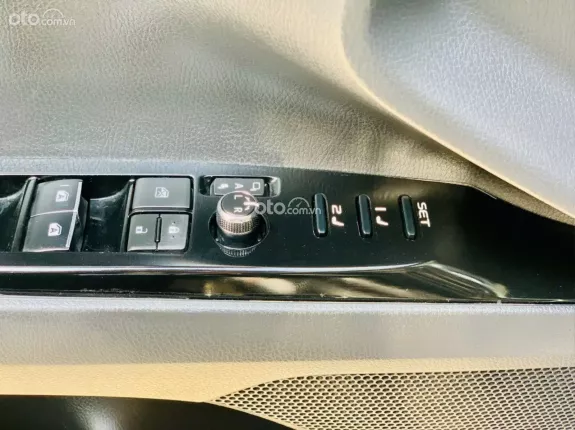 Toyota Camry 2.5Q 2020 - Xe sedan cao cấp nhập khẩu