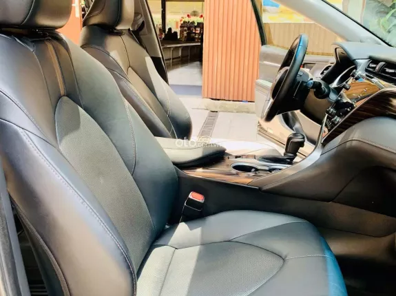 Toyota Camry 2.5Q 2020 - Xe sedan cao cấp nhập khẩu