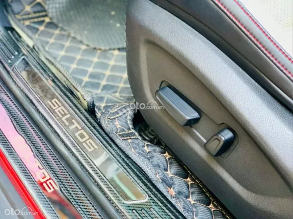 Kia Seltos 1.4T Premium 2021 - Xe đẹp như mới