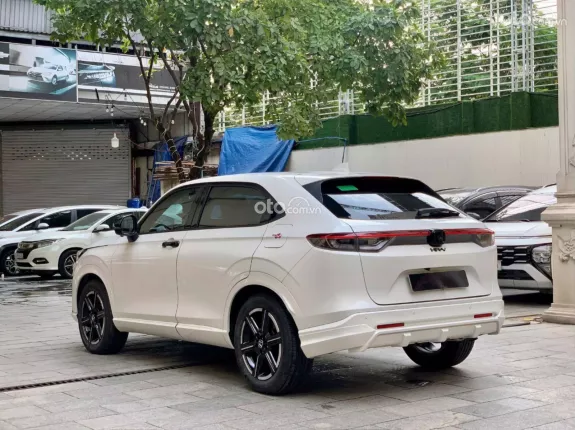 Honda HR-V G 2024 - Xe đẹp như mới
