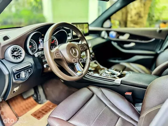 Mercedes-Benz GLC 200 4Matic 2019 - Xe SUV cao cấp full option 2019