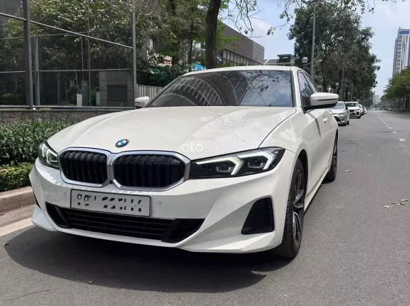 BMW 320i Sport Line 2023 - Giá tốt nhất thị trường, bank 70%