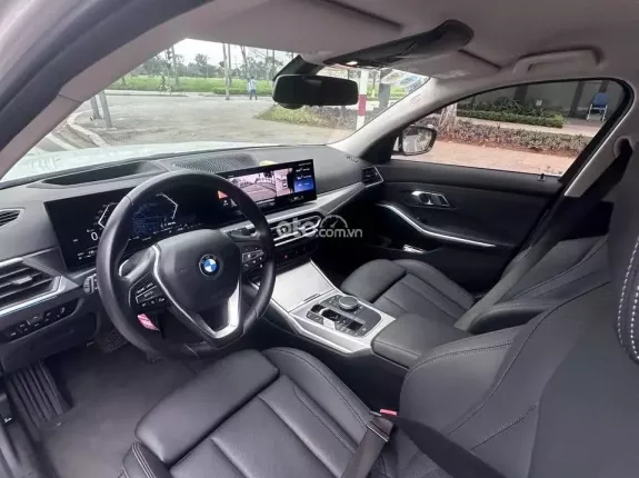 BMW 320i Sport Line 2023 - Giá tốt nhất thị trường, bank 70%