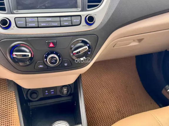 Hyundai Accent 1.4 MT 2018 - Xe đẹp gốc 36 không lỗi