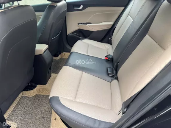 Hyundai Accent 1.4 AT Đặc biệt 2018 - Một chủ từ đầu chạy đúng 4v5km mới khủng khiếp