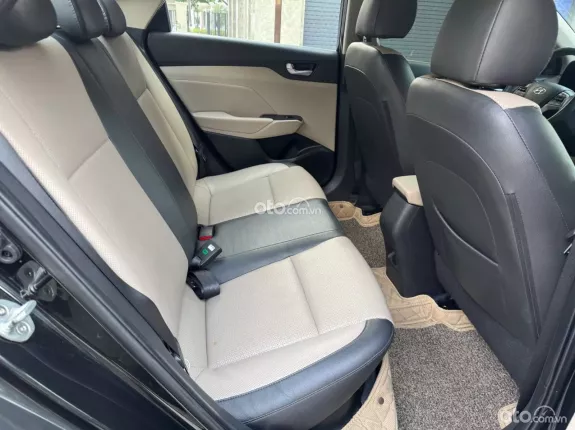 Hyundai Accent 1.4 AT Đặc biệt 2018 - Một chủ từ đầu chạy đúng 4v5km mới khủng khiếp