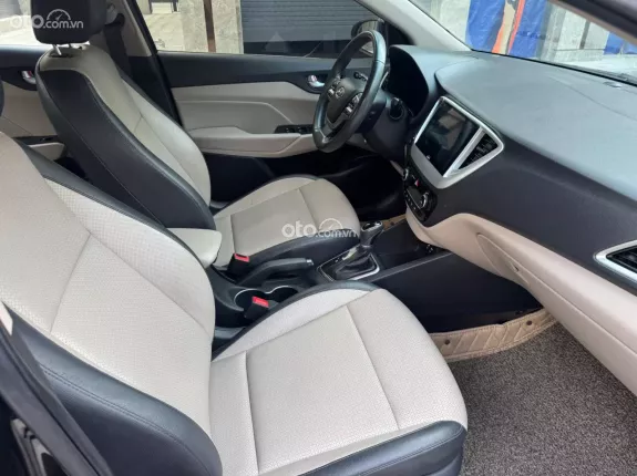 Hyundai Accent 1.4 AT Đặc biệt 2018 - Một chủ từ đầu chạy đúng 4v5km mới khủng khiếp