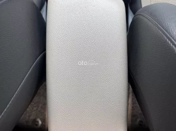 Hyundai Accent 1.4 AT Đặc biệt 2018 - Một chủ từ đầu chạy đúng 4v5km mới khủng khiếp
