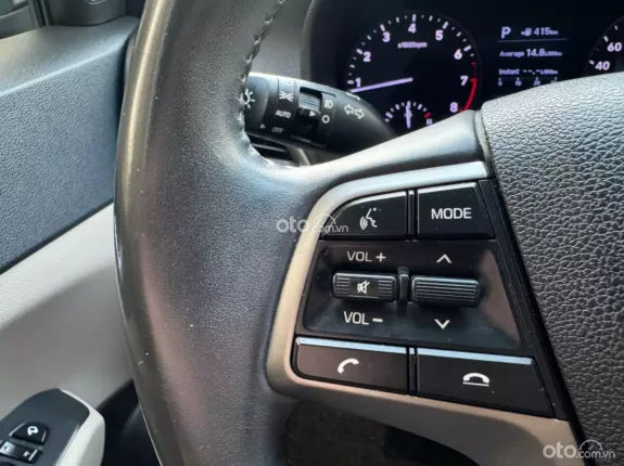 Hyundai Accent 1.4 AT Đặc biệt 2018 - Một chủ từ đầu chạy đúng 4v5km mới khủng khiếp