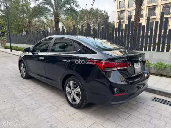 Hyundai Accent 1.4 AT Đặc biệt 2018 - Một chủ từ đầu chạy đúng 4v5km mới khủng khiếp