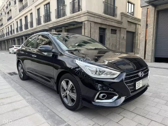 Hyundai Accent 1.4 AT Đặc biệt 2018 - Một chủ từ đầu chạy đúng 4v5km mới khủng khiếp