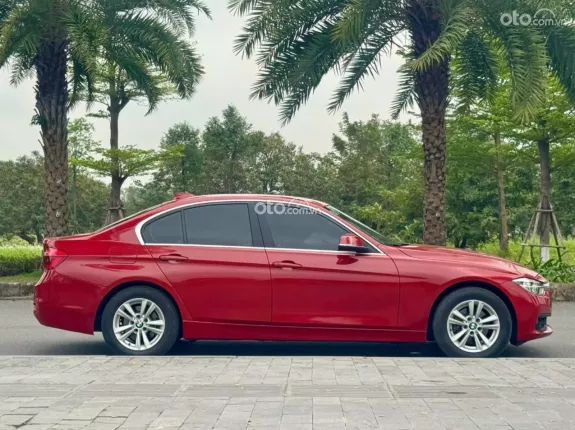 BMW 320i 2016 - BMW 320i sx2016 đỏ nội thất kem siêu đẹp