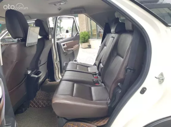 Toyota Fortuner 2.4G 4x2 AT  2018 - Toyota Fortuner 2.4G 4x2 AT 2018 - mua bán ô tô cũ uy tín tại Hà Nội