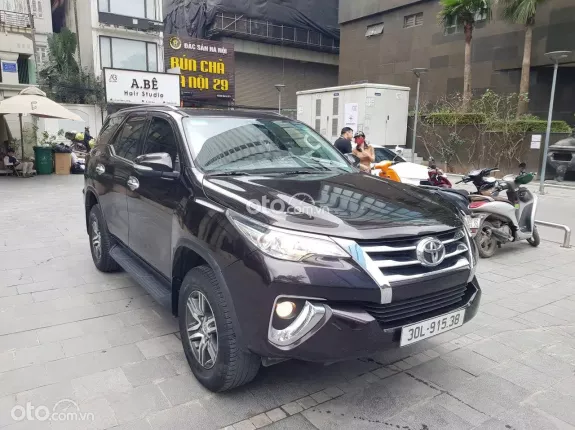 Toyota Fortuner 2.7 V 4X2 AT 2017 - Toyota Fortuner 2.7 V 4X2 AT 2017 - mua bán xe ô tô cũ uy tín tại Hà Nội