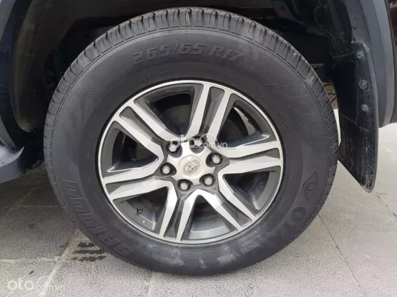 Toyota Fortuner 2.7 V 4X2 AT 2017 - Toyota Fortuner 2.7 V 4X2 AT 2017 - mua bán xe ô tô cũ uy tín tại Hà Nội