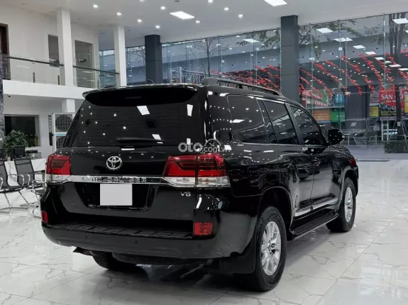 Toyota Land Cruiser VX 4.6 V8 2019 - Xe tư nhân chính chủ