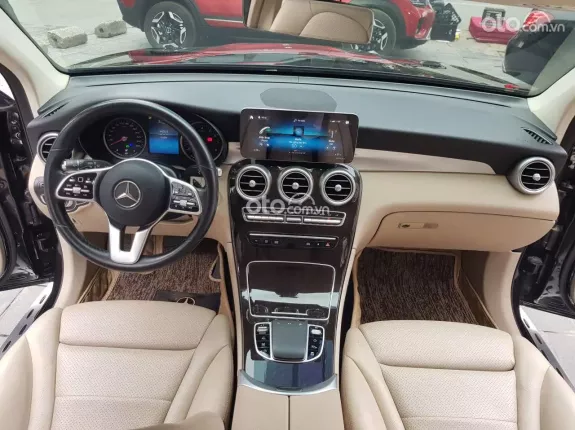 Mercedes-Benz GLC 200 2018 - Mercedes GLC 200 2018 - mua bán xe ô tô cũ uy tín tại Hà Nội