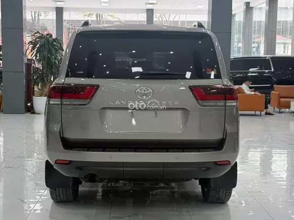 Toyota Land Cruiser 2024 - Xe còn siêu mới