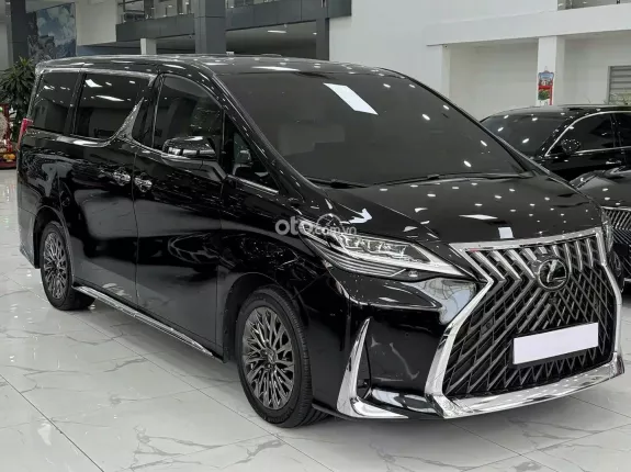 Lexus LM500h 4 ghế 2021 - Biển Hà Nội