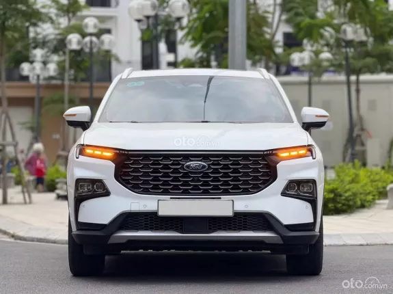 Ford Territory 1.5L Ecoboost Titanium 2023 - Xe cực đẹp bản cao cấp, giá tốt thương lượng