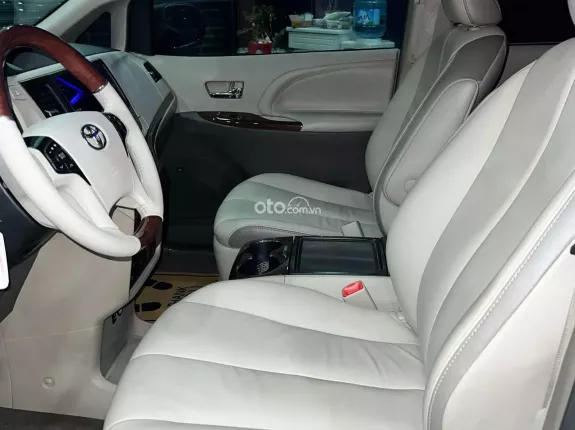 Toyota Sienna Limited 3.5 AT AWD 2012 - Siêu Bền Bỉ