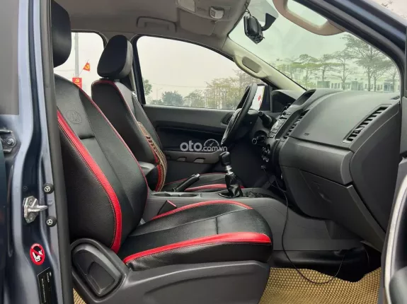 Ford Ranger XLS 2.2 4x2 MT 2015 - Full option