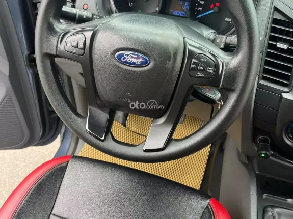 Ford Ranger XLS 2.2 4x2 MT 2015 - Full option