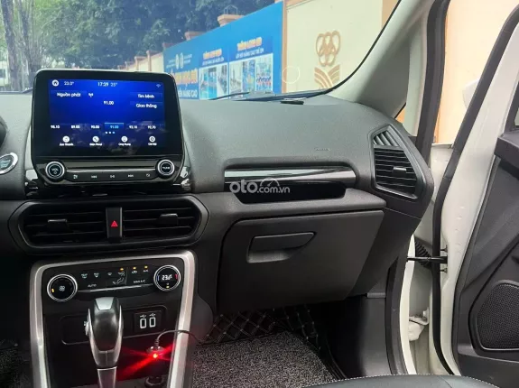 Ford EcoSport Titanium 1.5L AT 2018 - Xe SUV 5 chỗ màu trắng đẹp như mới