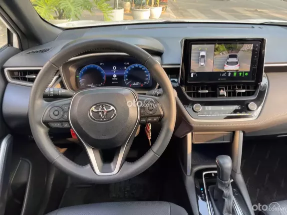 Toyota Corolla Cross 1.8 V  2024 - Như Mới