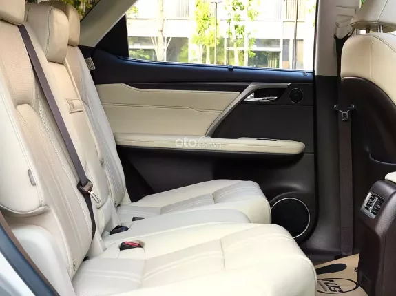 Lexus RX 350 2018 - Động cơ V6 mạnh mẽ, hộp số 8 cấp