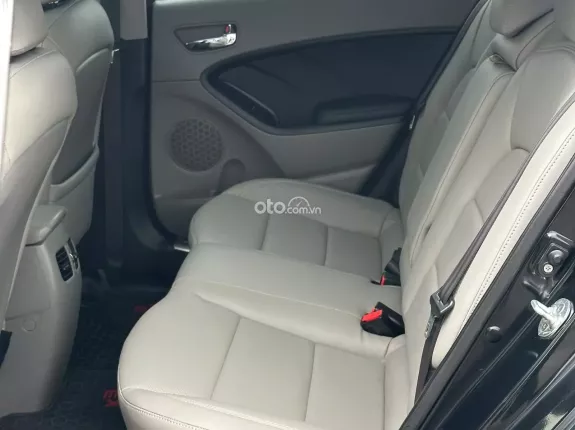 Kia K3 2.0AT 2015 - Một chủ từ mới chạy 7 vanh full ls hãng