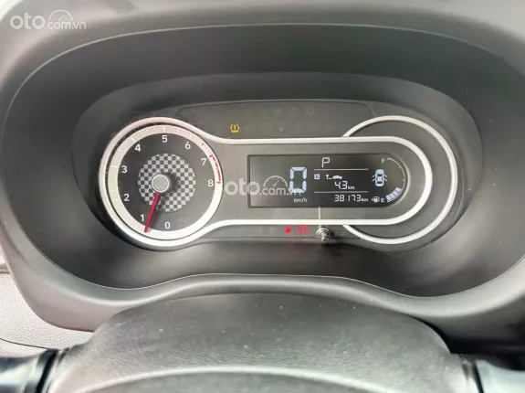 Hyundai Grand i10 Hatchback 1.2 AT 2022 - Huyndai i10 1.2AT 2022