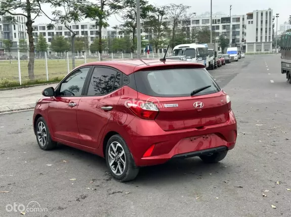 Hyundai Grand i10 Hatchback 1.2 AT 2022 - Huyndai i10 1.2AT 2022