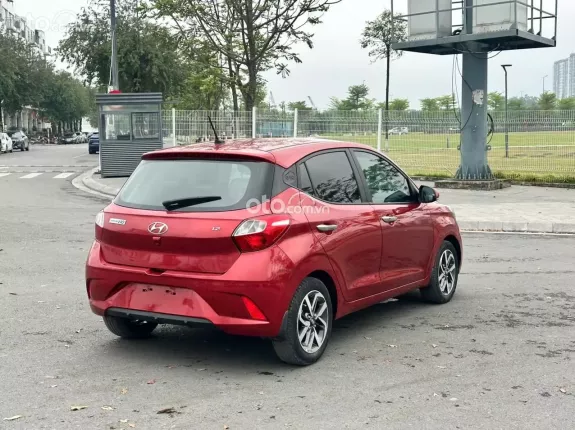 Hyundai Grand i10 Hatchback 1.2 AT 2022 - Huyndai i10 1.2AT 2022